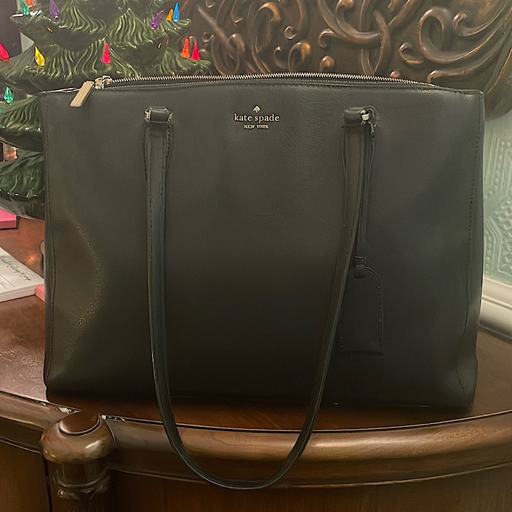 Kate Spade Black Leather Purse with 2 Zipper Pouches, Large